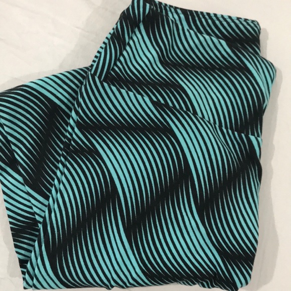 LuLaRoe Pants - Lularoe Leggings OS